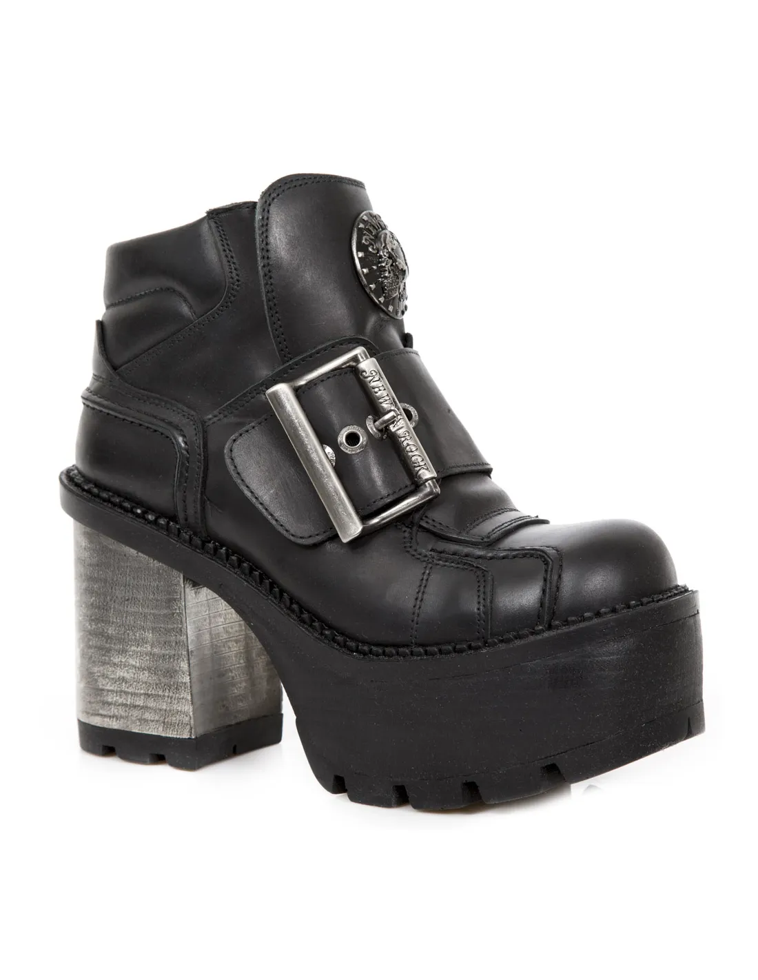 ANKLE BOOT TRAIL M-SEVE08-S1