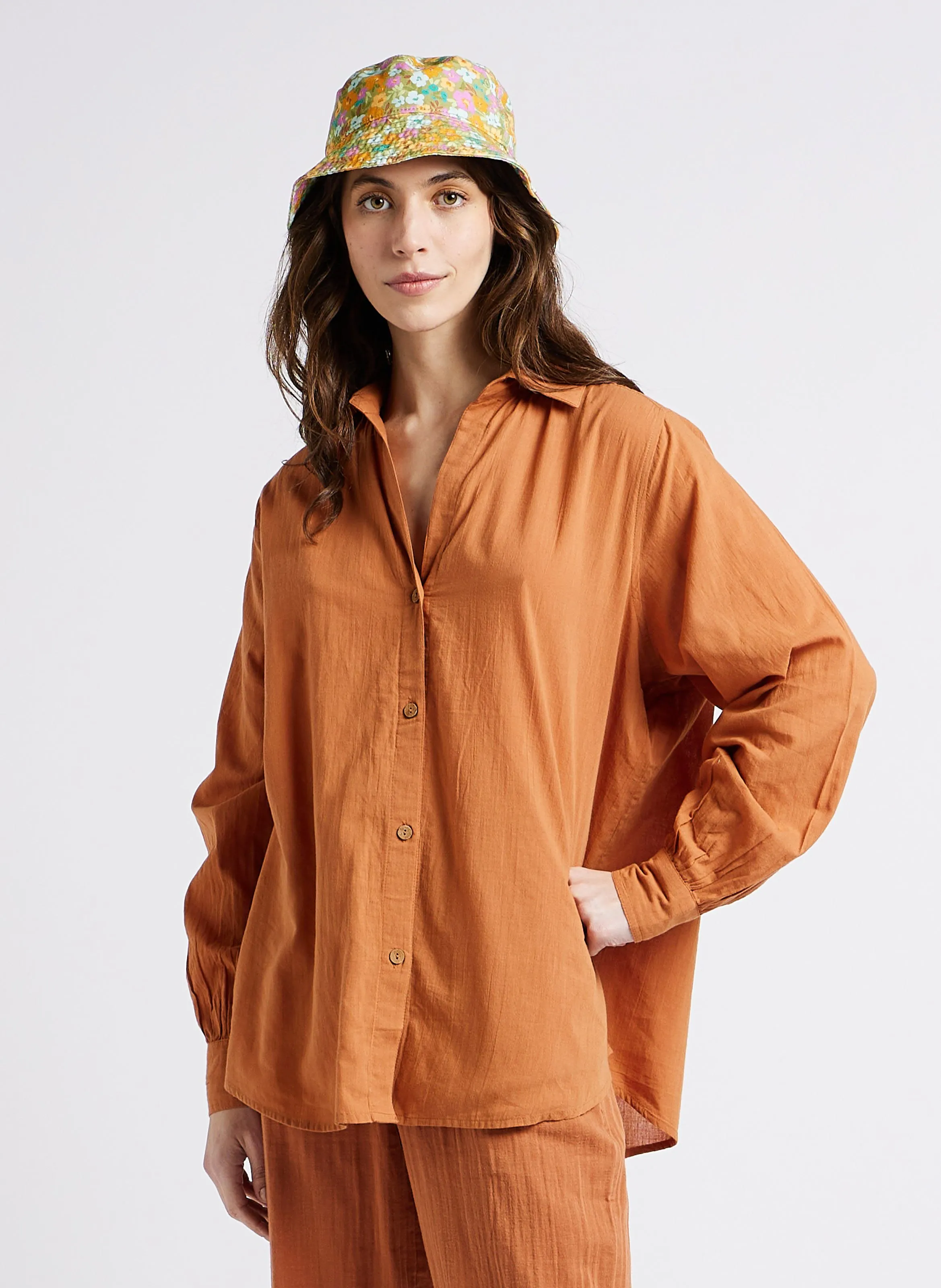 BILLABONG SWELL - Camisa holgada de algodón con cuello clásico en marron