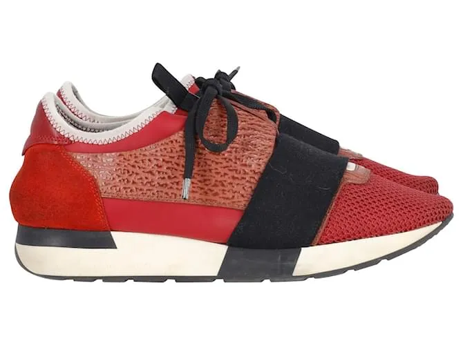 Day Balenciaga Race Runner Low Top Sneakers en cuero rojo y negro Impresión de pitón 