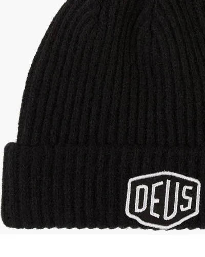 DEUS EX MACHINA SHIELD BEANIE BLACK