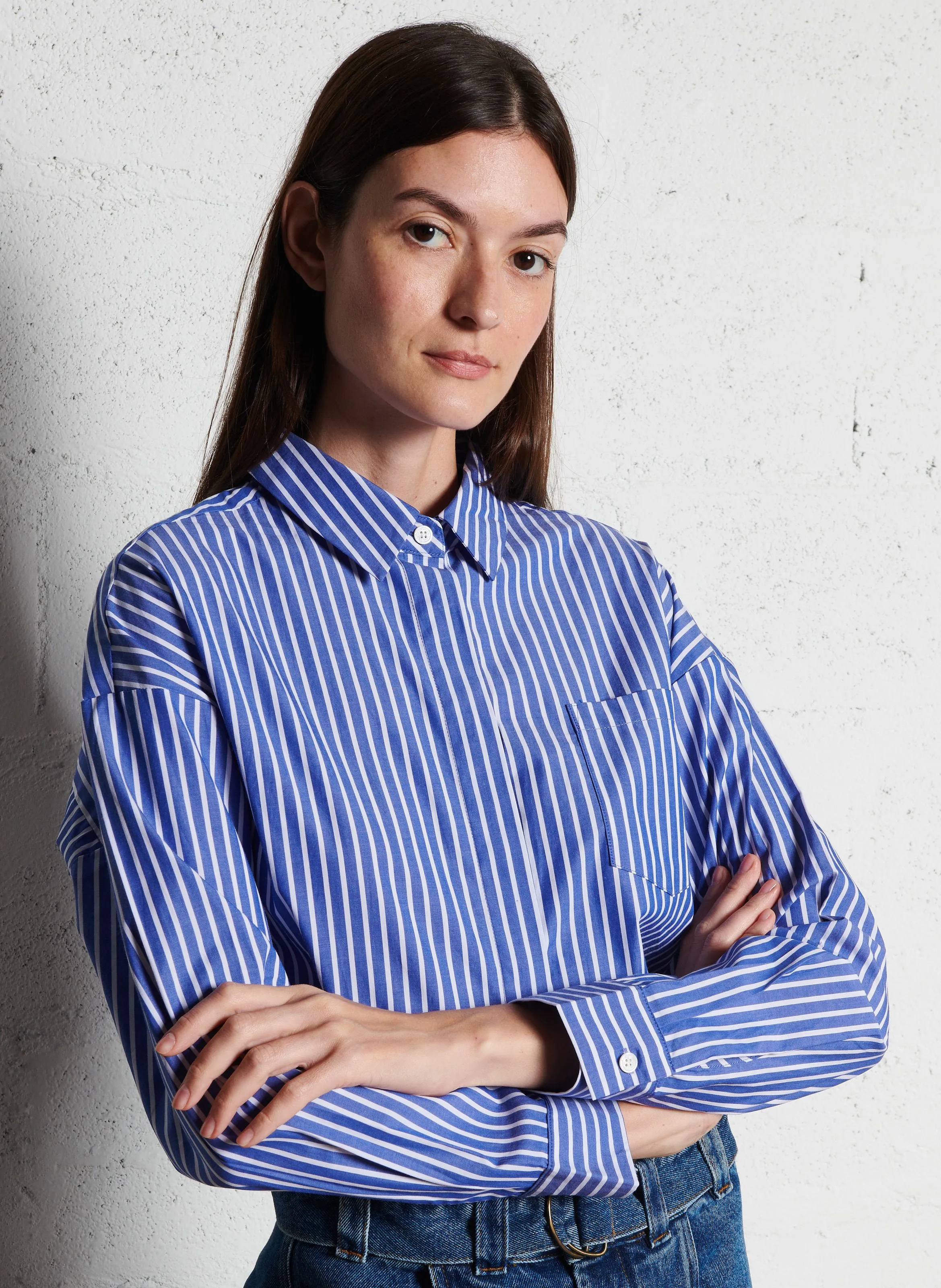 LA PETITE ETOILE CLONY - Camisa holgada de algodón a rayas con cuello clásico en azul