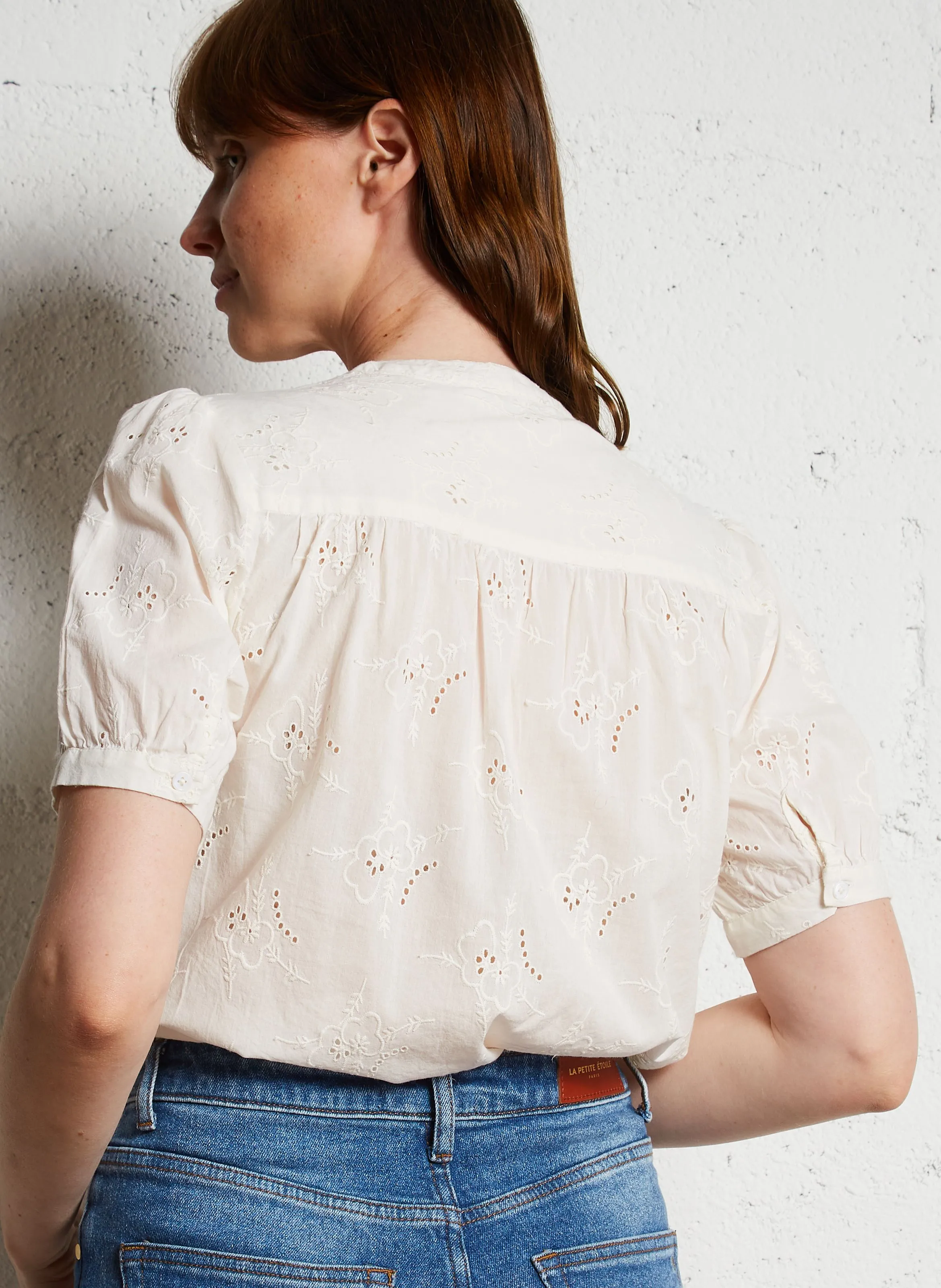 LA PETITE ETOILE THEA - Camisa recta cuello redondo de algodón en beige