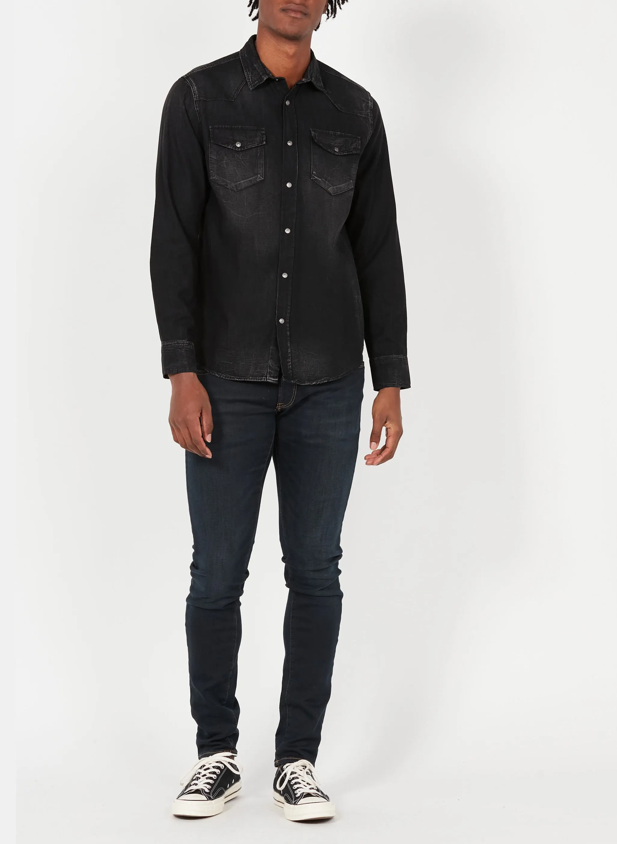 LE TEMPS DES CERISES JUANITO - Camisa regular fit de algodón con cuello clásico en negro