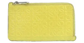 Loewe Estuche para tarjetas de charol con anagrama en muy buen estado Amarillo 