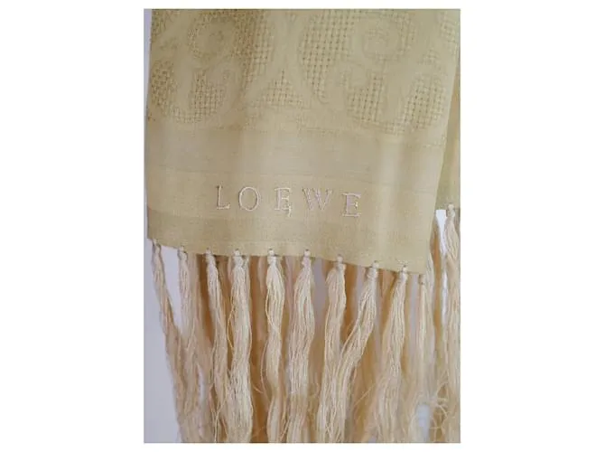 Loewe Foulard Beige con Flecos 