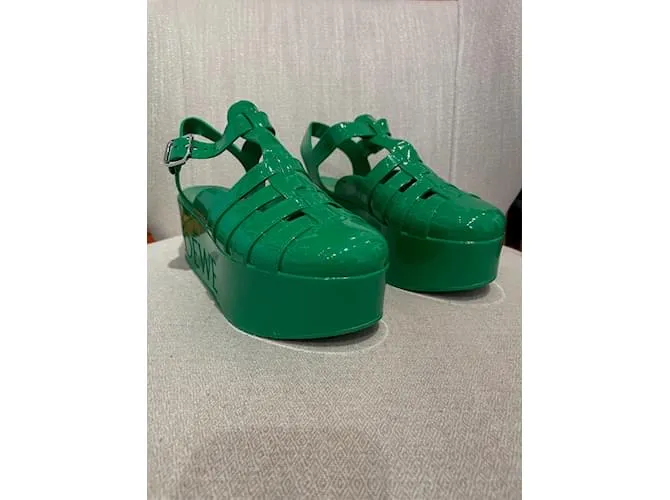 LOEWE Sandalias T.UE 39 el plastico Verde 