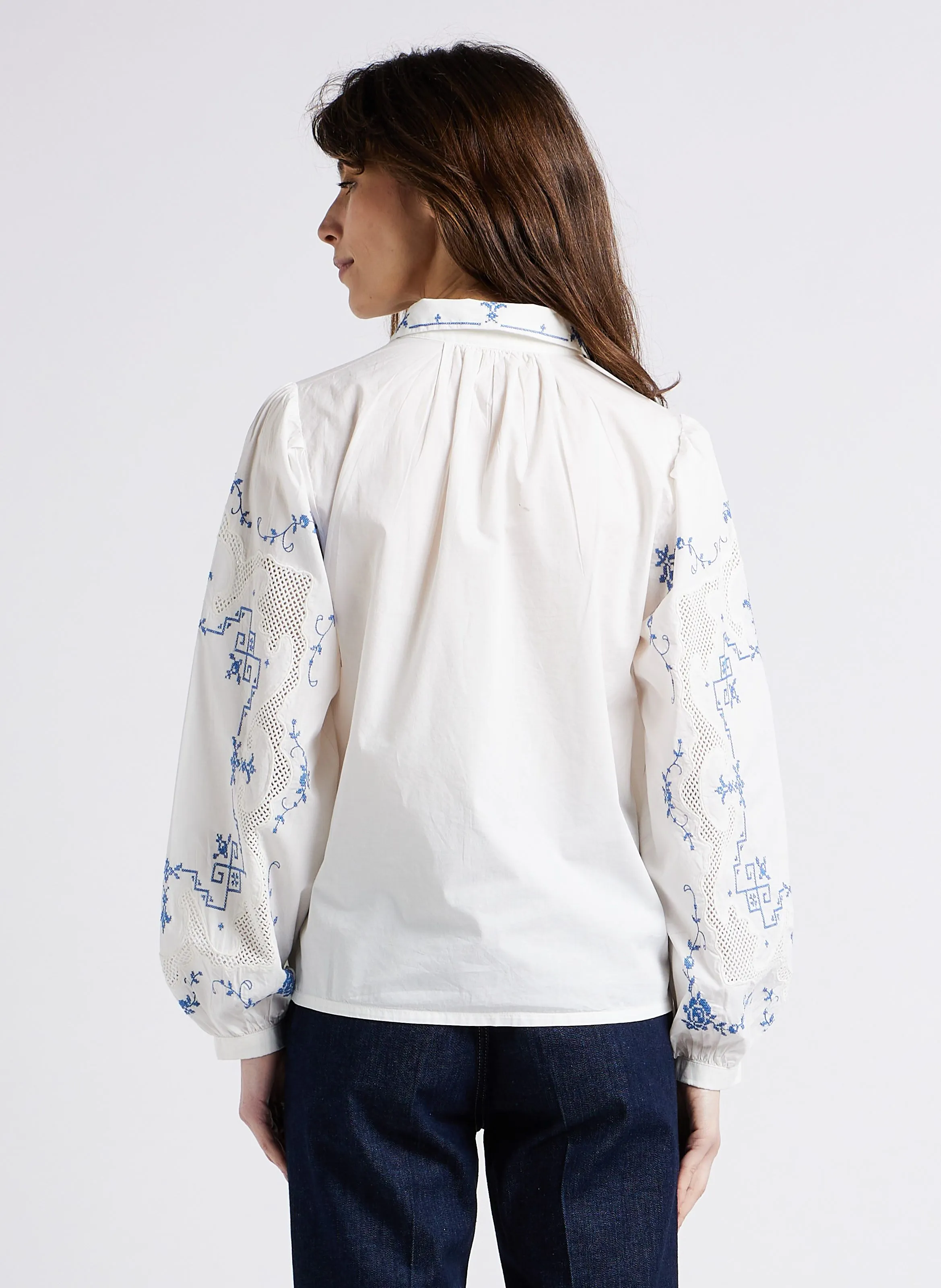 MAISON 123 CLEMENTINE - Camisa de algodón con cuello clásico en blanco