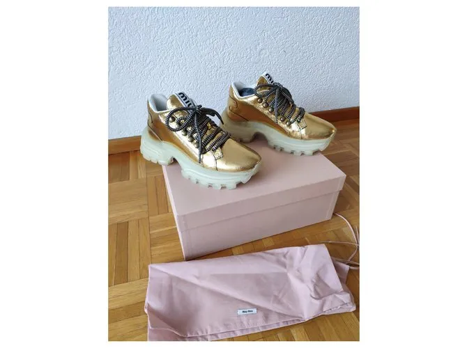 MIU MIU SNEAKERS MAXI SUELA GRANDE ORO Dorado 