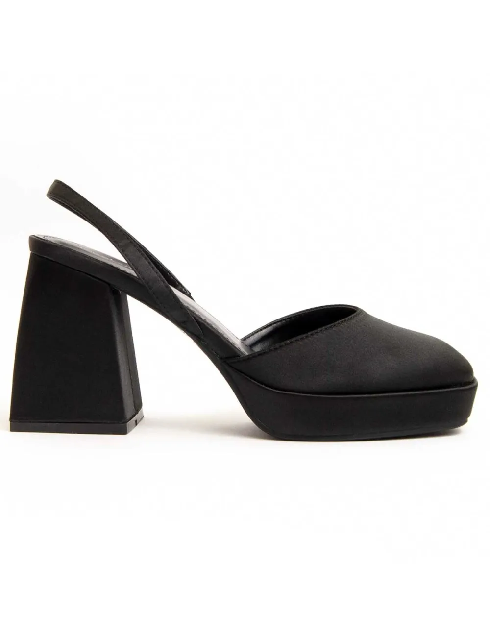 Zapato De Tacón Para Mujer.  Montevita  Varella  90321 Negro